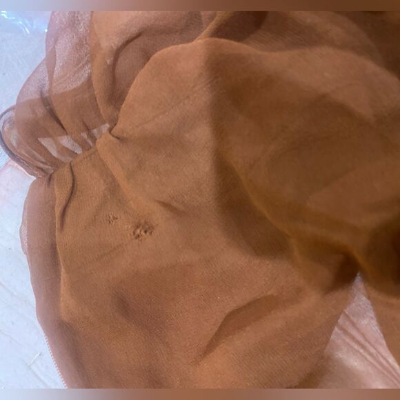 INA SILK CHIFFON DRESS
Retrofête - Picture 6 of 10